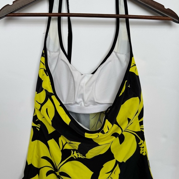 HAPARI tankini top size large - Picture 4 of 7